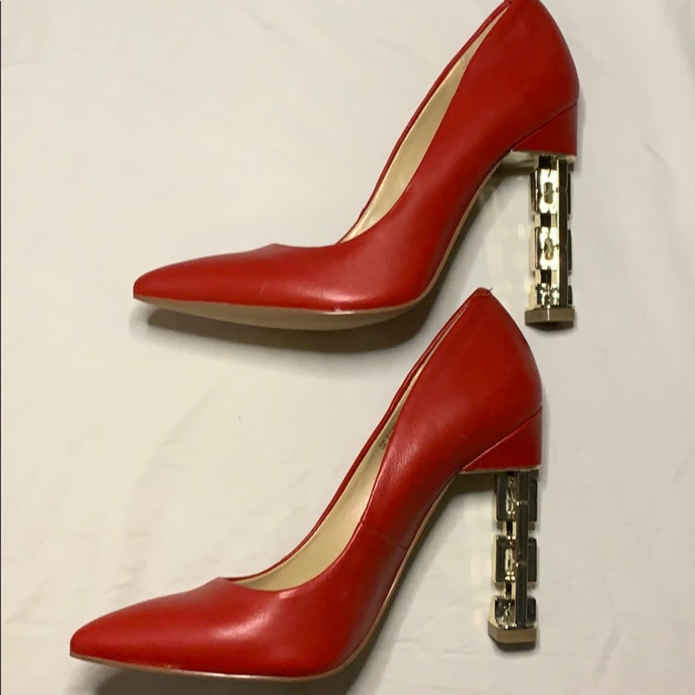 🅚🅐🅣🅨 🅟🅔🅡🅡🅨 🅗🅔🅔🅛🅢 || SZ:7